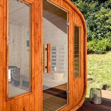 Fewocrew Sauna & Ruhe Mitten In Der Hébergement de vacances *