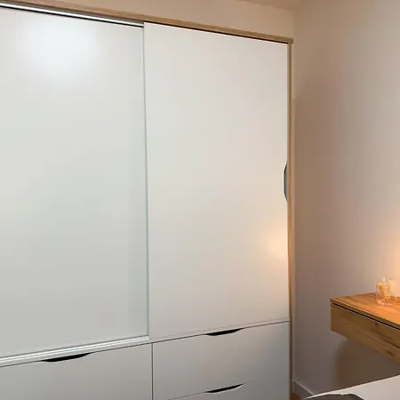 Fewocrew Sauna & Ruhe Mitten In Der Hébergement de vacances *